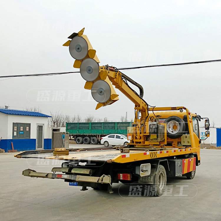車(chē)載伸縮臂修剪機(jī)
