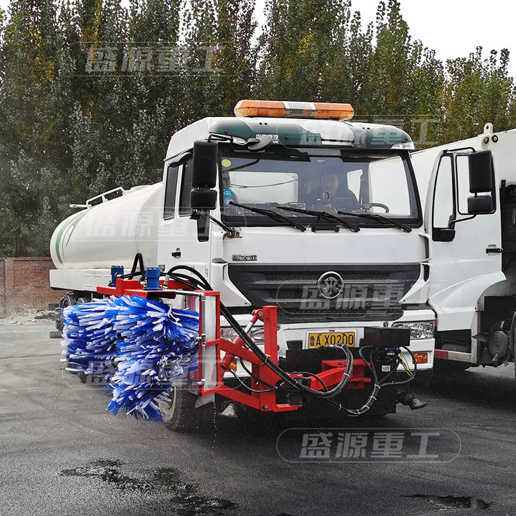 護(hù)欄清洗機(jī)